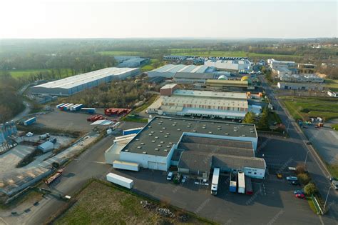 Vue aérienne de l'usine Motobécane à Saint-Quentin