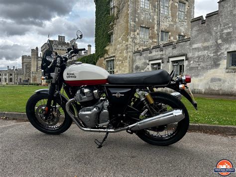 Schéma technique du cadre double berceau et des suspensions de la Royal Enfield Interceptor 650