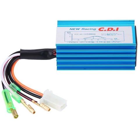 Vue rapprochée du connecteur CDI pour scooter 50cc