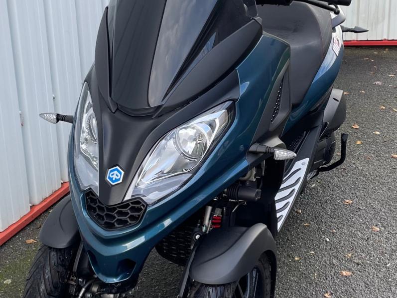 PIAGGIO MP3 300 HPE SPORT ABS ASR