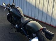 INDIAN CHIEF BOBBER DARK HORSE